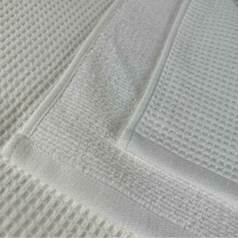2 Pc Hotel Balfour Bath Sheets White Towels 34